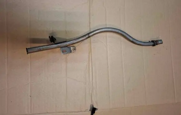 Nissan X-Trail T32 Oil level dip stick 111518504R
