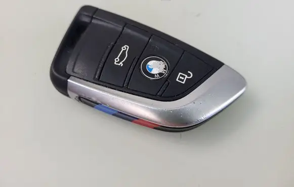 BMW 2 F45 Ignition key/card 9367401