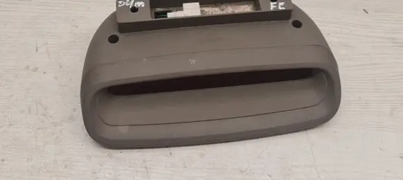 Hyundai Santa Fe Third/center stoplight 92750260 E111397