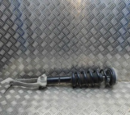 BMW 5 G30 G31 G38 Front shock absorber/damper 6896362
