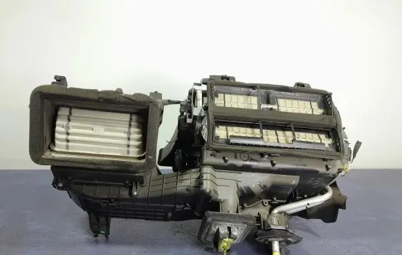 Dodge Journey Interior heater climate box assembly 55111722AA