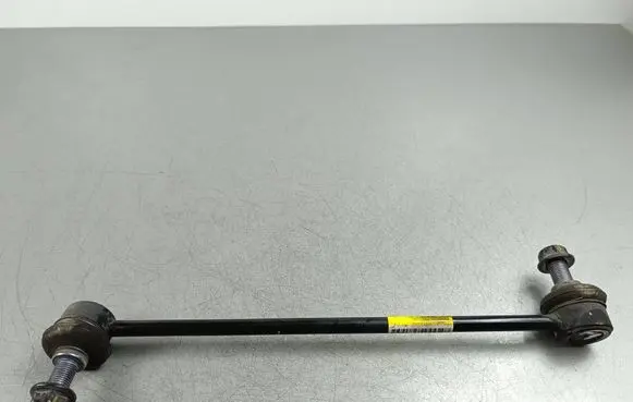 KIA Stinger Front anti-roll bar/stabilizer link 