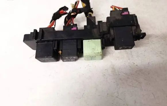 Skoda Octavia Mk2 (1Z) Fuse box set 1k1937503a
