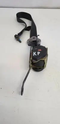 Nissan Primera Front seatbelt