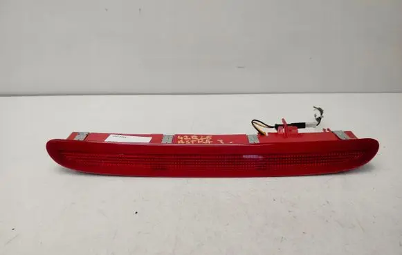 Opel Astra J Third/center stoplight 13372164
