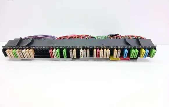 BMW 5 E39 Fuse box set 61138366570 14397