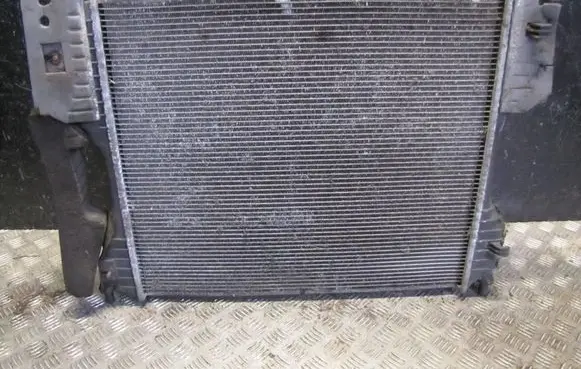 Jaguar XF Coolant radiator 500068800X204 RAD050