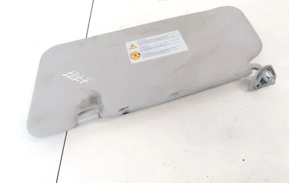 Nissan X-Trail T30 Sun visor