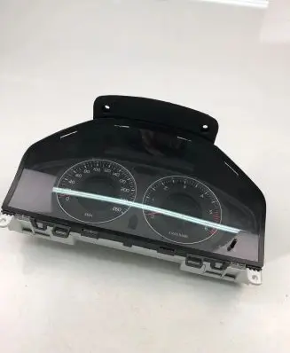 Volvo V70 Speedometer (instrument cluster) 31270899AA