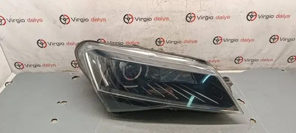 Skoda Superb B8 (3V) Headlight/headlamp 3V2941016A 1ZS01193924