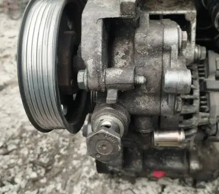 Audi A3 S3 8L Power steering pump 038145255b