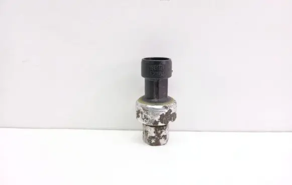 Opel Vectra C Air conditioning (A/C) pressure sensor 0913172 52CP0406