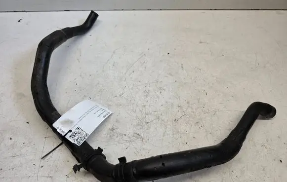 Volvo V70 Breather hose/pipe 1234