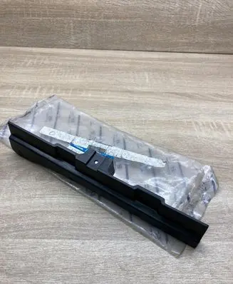 Hyundai Terracan Fender mounting bracket 87747H1020 LEFTSIDE