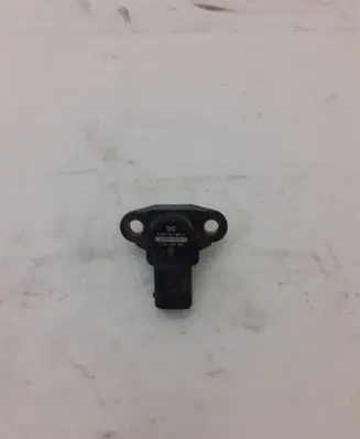 Mercedes-Benz Sprinter W906 Air pressure sensor A0071530028