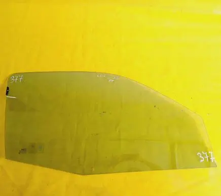 Renault Clio II Front door window/glass (coupe)