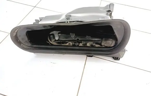Air intake duct part