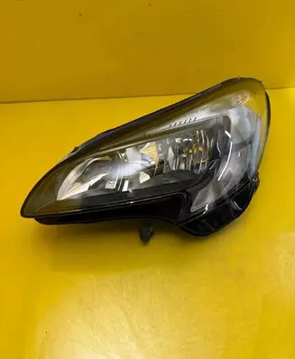 Opel Corsa E Headlight/headlamp 13381335LH