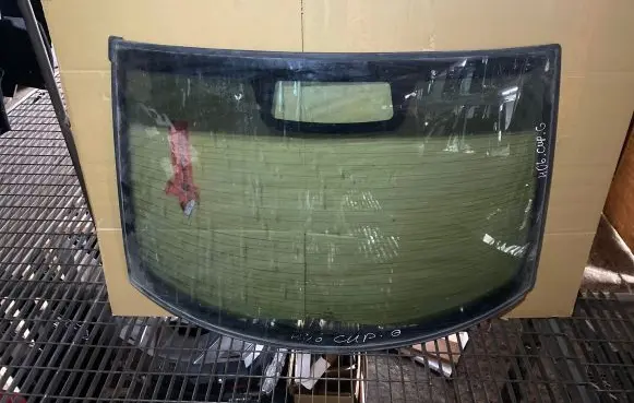 Peugeot 406 Rear windscreen/windshield window 