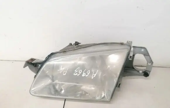 Mazda 323 Headlight/headlamp 1305235392
