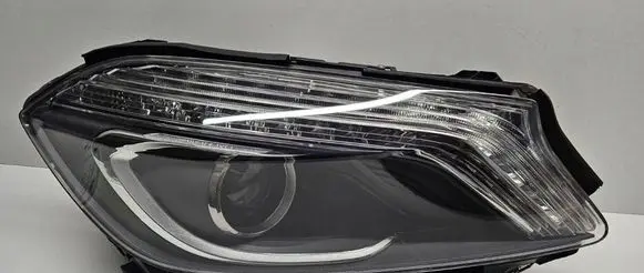 Mercedes-Benz A W176 Headlight/headlamp A1768201261 MB195
