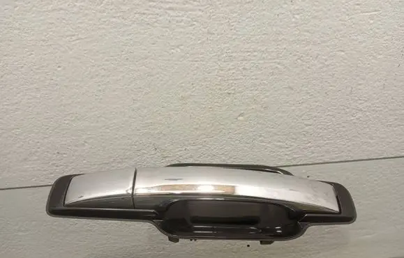 Rear door exterior handle