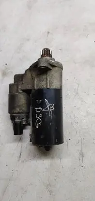 Volkswagen Touran I Starter motor 02e911023l
