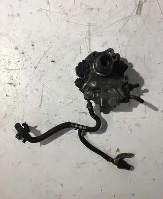 Mercedes-Benz Sprinter W906 Fuel injection high pressure pump A6510701801