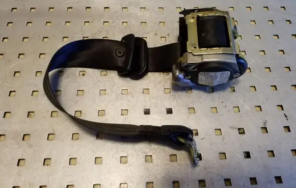 Audi A3 S3 8L Rear seatbelt 8L4857806A