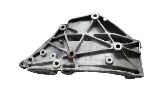 Ford Focus C-MAX Generator/alternator bracket 9682367380