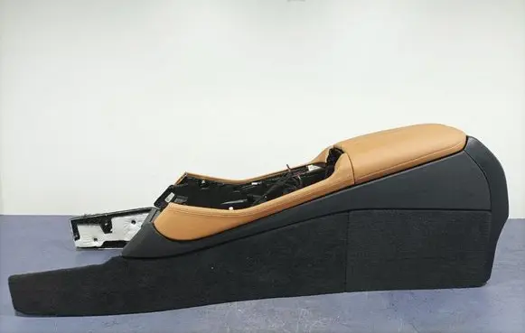 BMW X5 E53 Armrest 