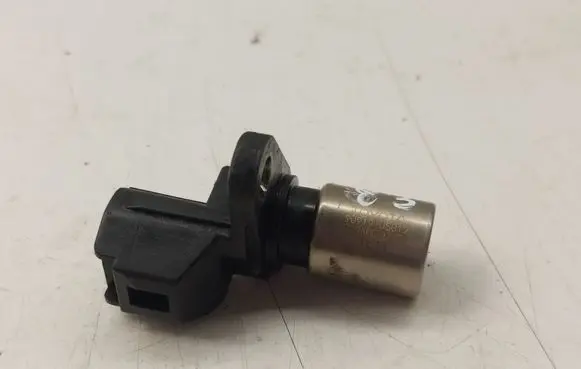 Toyota Avensis T250 Crankshaft position sensor 0296000251 9091905012