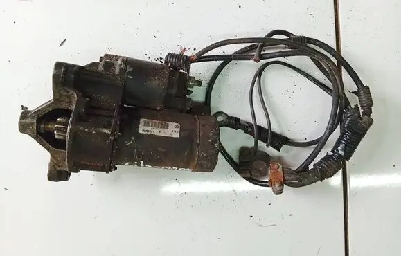 Citroen Xsara Starter motor D6RA661