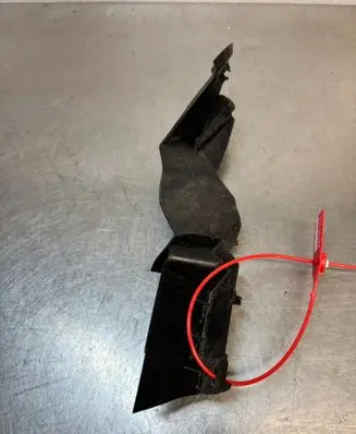 Toyota Camry VIII XV70 Wiper trim 5386733090