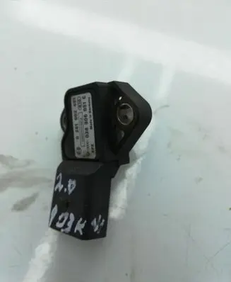 Audi A4 S4 B8 8K Air pressure sensor 0281002401 038906051C