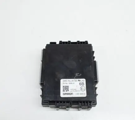 Suzuki Swift II Parking PDC control unit/module 3678068L42 B68L4