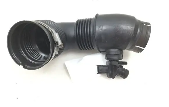 Opel Insignia A Air intake duct part 55561787