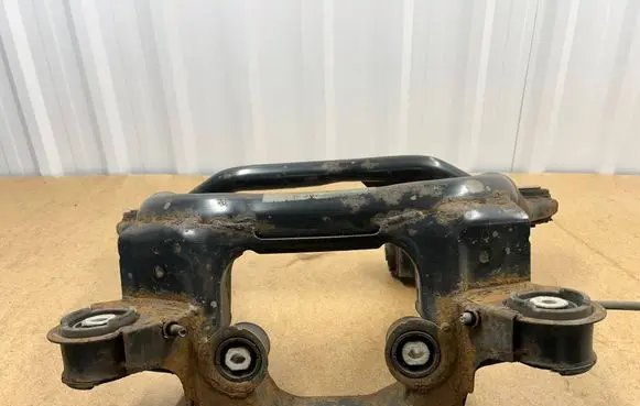 BMW 3 E46 Rear subframe 33316770812 6770812