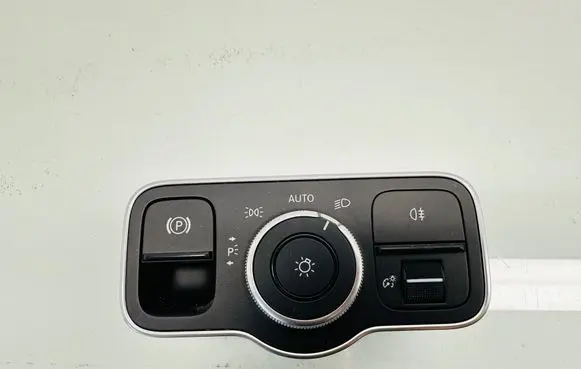 Mercedes-Benz EQB Light switch A2479052902