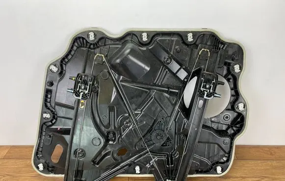 Ford Maverick Front door window regulator with motor M1PBS23201AFP M1PBS23201AF