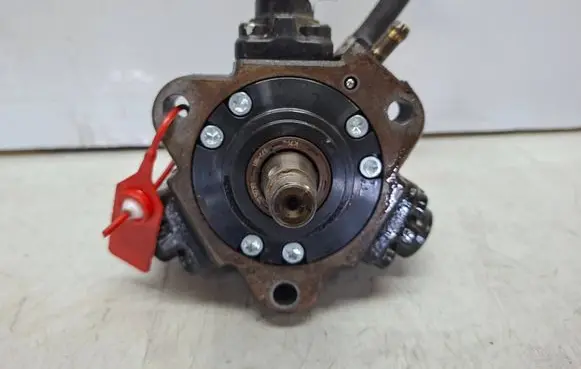 Fiat Croma Fuel injection high pressure pump S27647459 0445010156