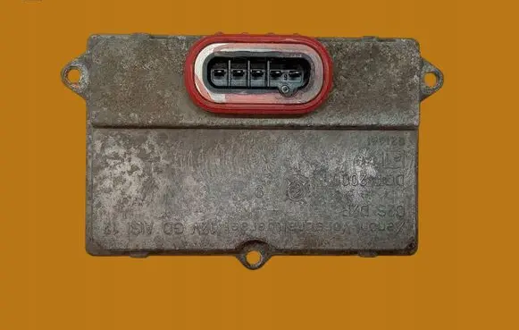Nissan Primera Xenon control unit/module 5DV00829000