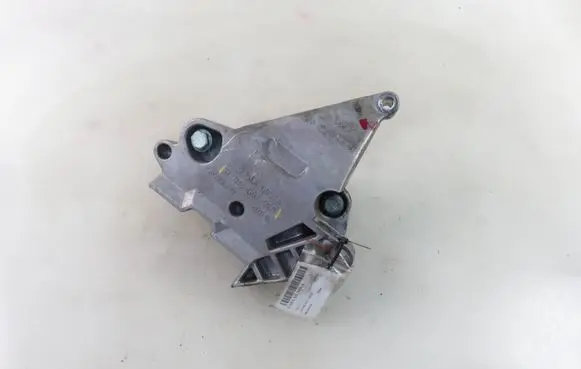 Seat Altea Engine mounting bracket 03G199207A