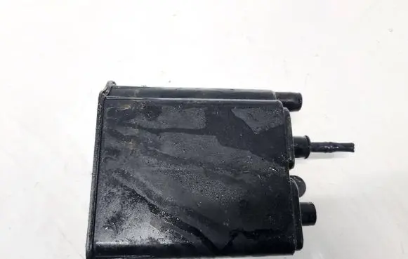 Ford Fiesta Active carbon filter fuel vapour canister F0AE9D655 F0AE-9D655