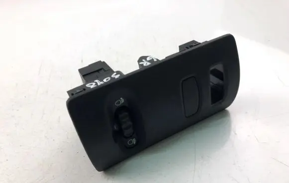 Renault Megane II Light switch 8200379685
