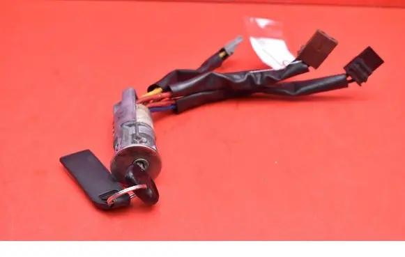 AC 428 Ignition lock