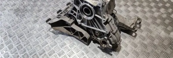 Jaguar F-Pace Gearbox transfer box case GX637K780