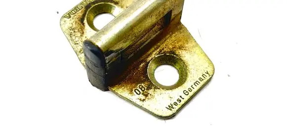 Volvo 760 Front door lock loop/hook striker
