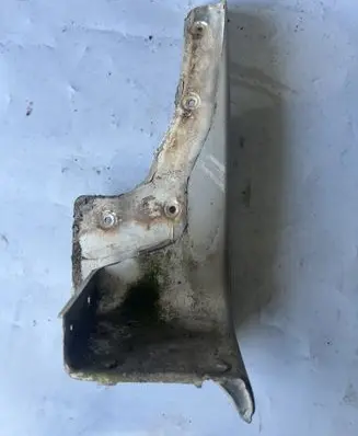 Mitsubishi Pajero Rear mudguard MR313101 MR31310