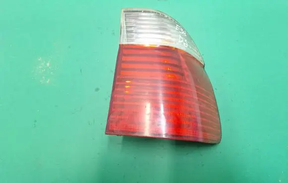 Rear/tail lights